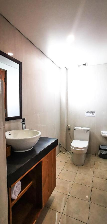 Santi Homestay Canggu Zewnętrze zdjęcie